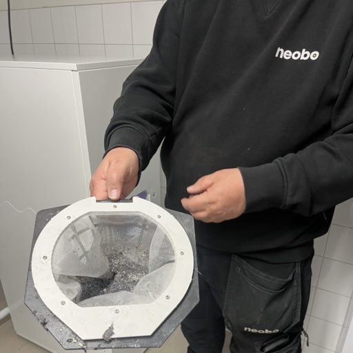 Neobos mimbox in Nynäshamn