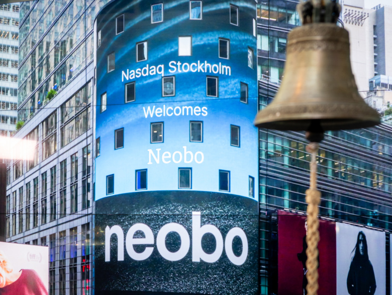 Neobo, notering Main market